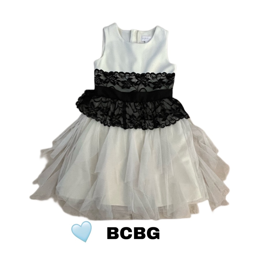 BCBGirls white dress(size 8)